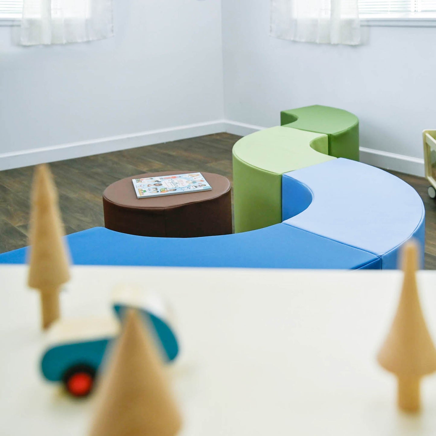 Children's Factory 5 Piece Curve Seating (CF805 - 44X - C) - SchoolOutlet