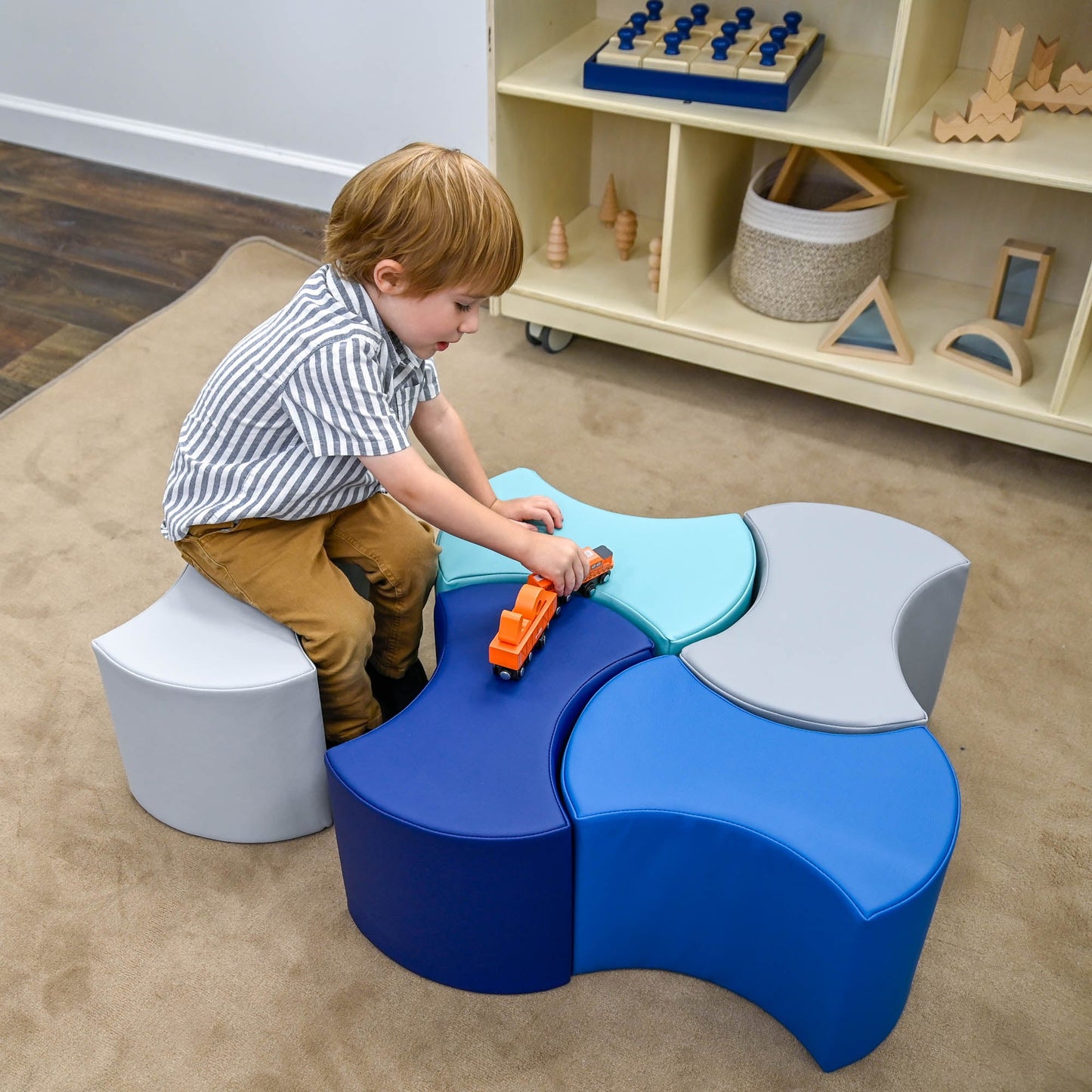 Children's Factory Soft Touch Bowtie Seating - Set of 6 (CF805 - 44X) - SchoolOutlet