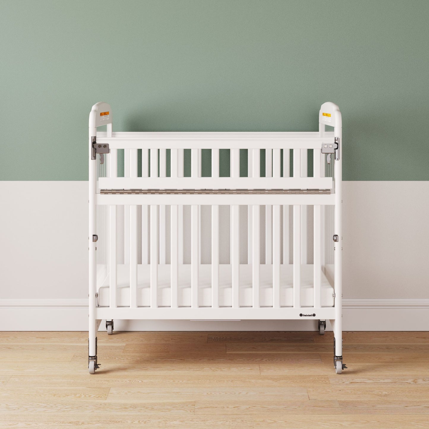 Foundations - Next Gen Serenity SafeReach Side Gate Compact Crib - Clearview (Both Ends) White (FOU-2542120)