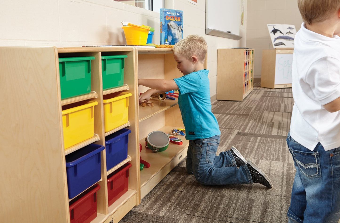 Jonti-Craft Baltic Birch Eight-Tray Mobile Storage Unit with Colorful Trays (Jonti-Craft JON-0606JC) - SchoolOutlet