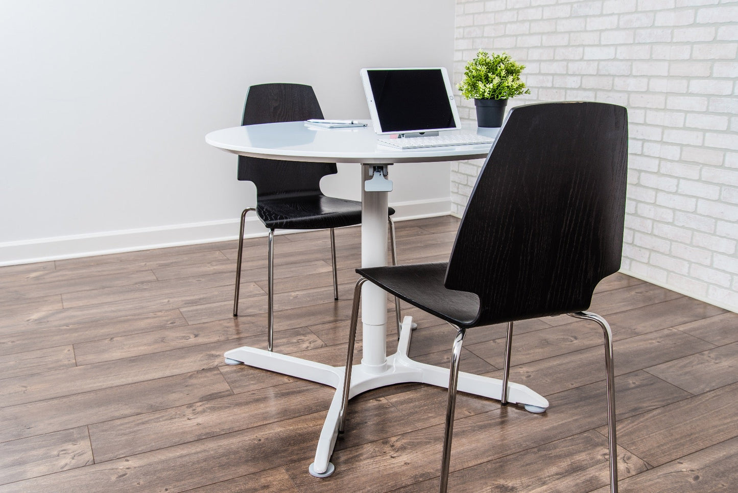 Luxor LX-PNADJ-32RD - 32" Pneumatic Height Adjustable Round Caffee Table (LUX-LX-PNADJ-32RD) - SchoolOutlet