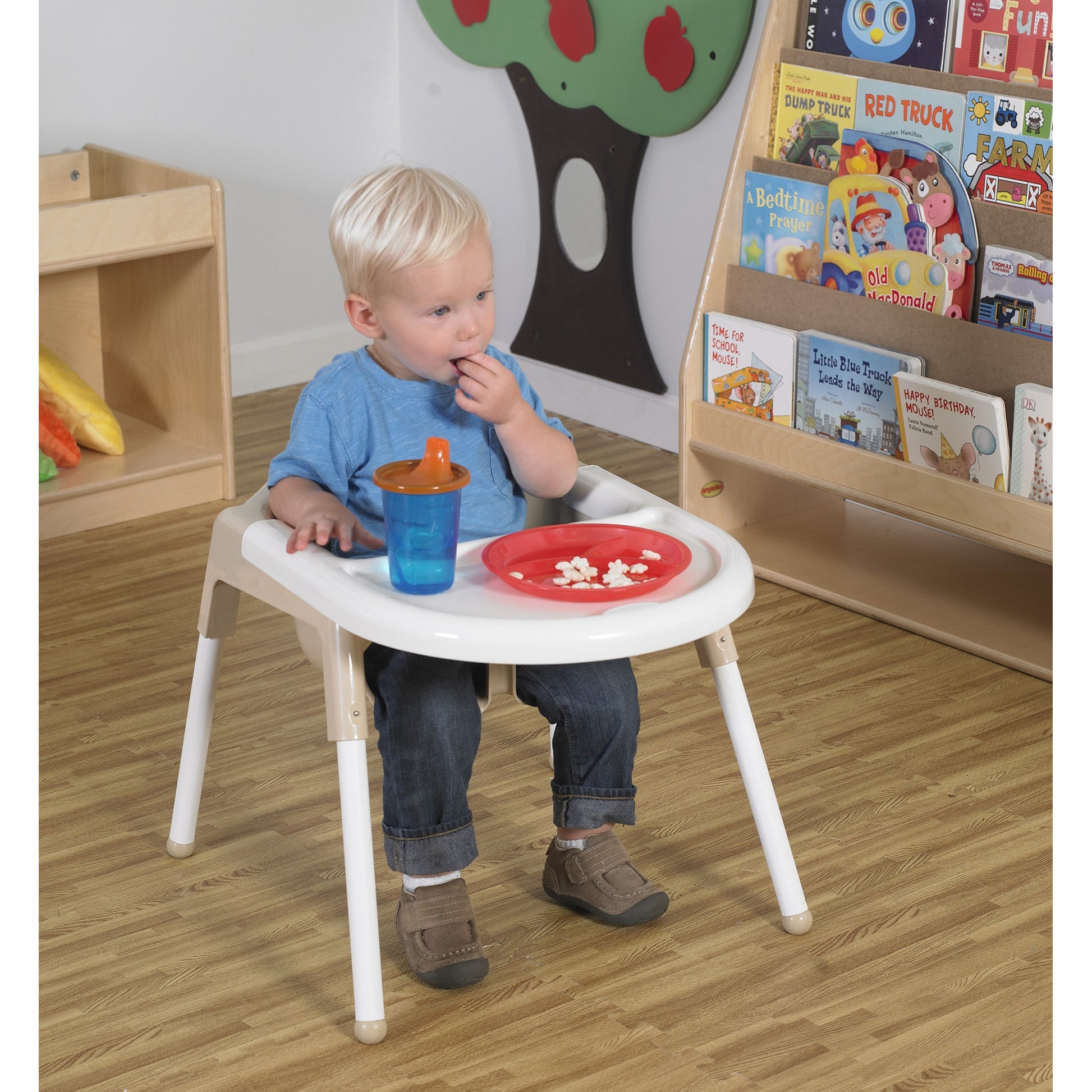 Angeles Feeding Chair (AFB7940) - SchoolOutlet