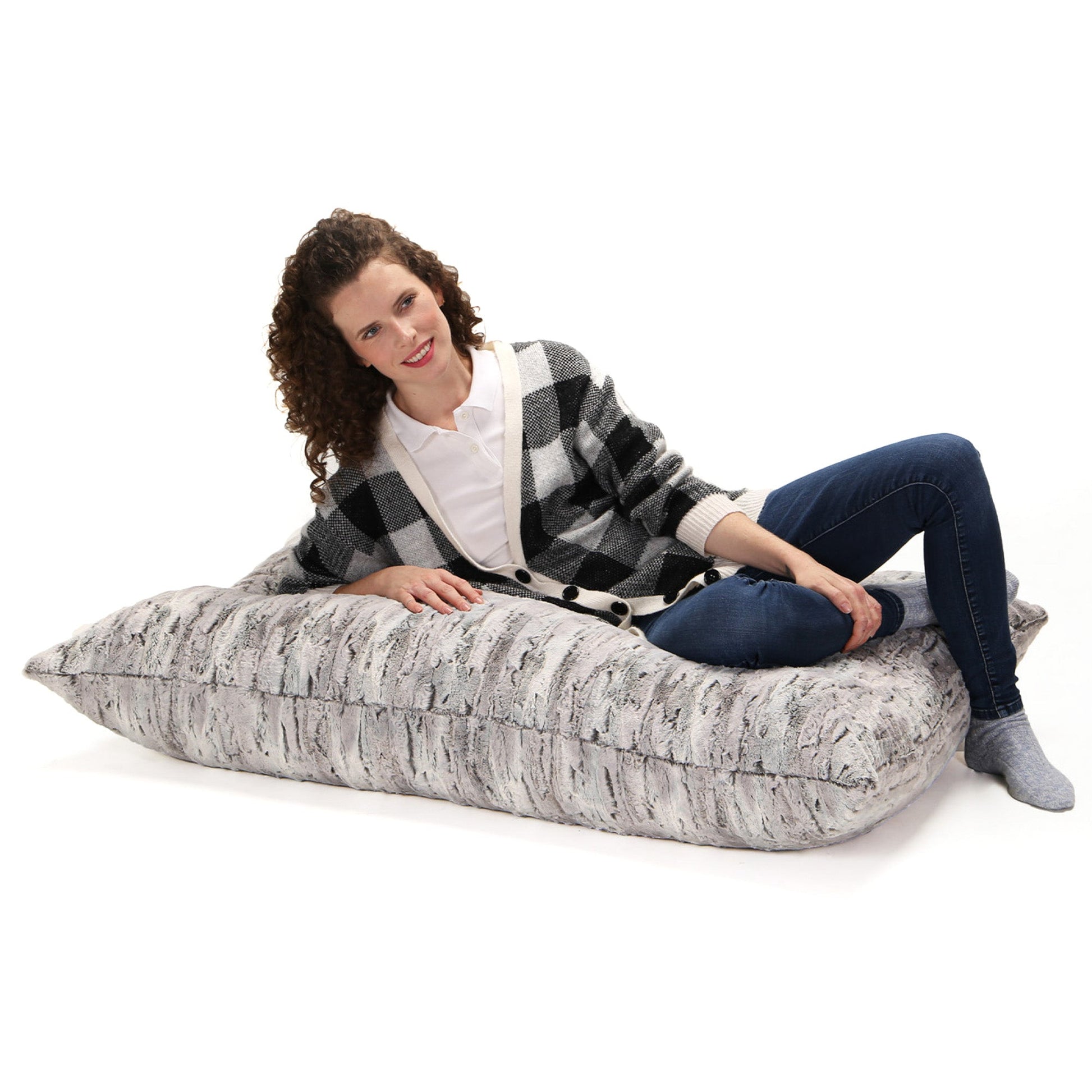 Jaxx Pillow Saxx 3.5 Foot Giant Décor Floor Pillow - Premium Luxe Fur (18613) - SchoolOutlet