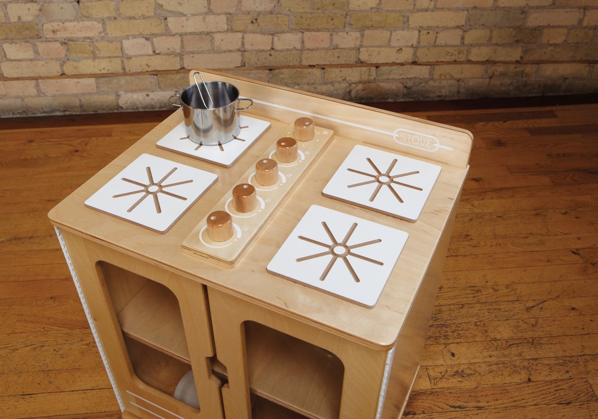 TrueModern Play Kitchen Stove - SchoolOutlet