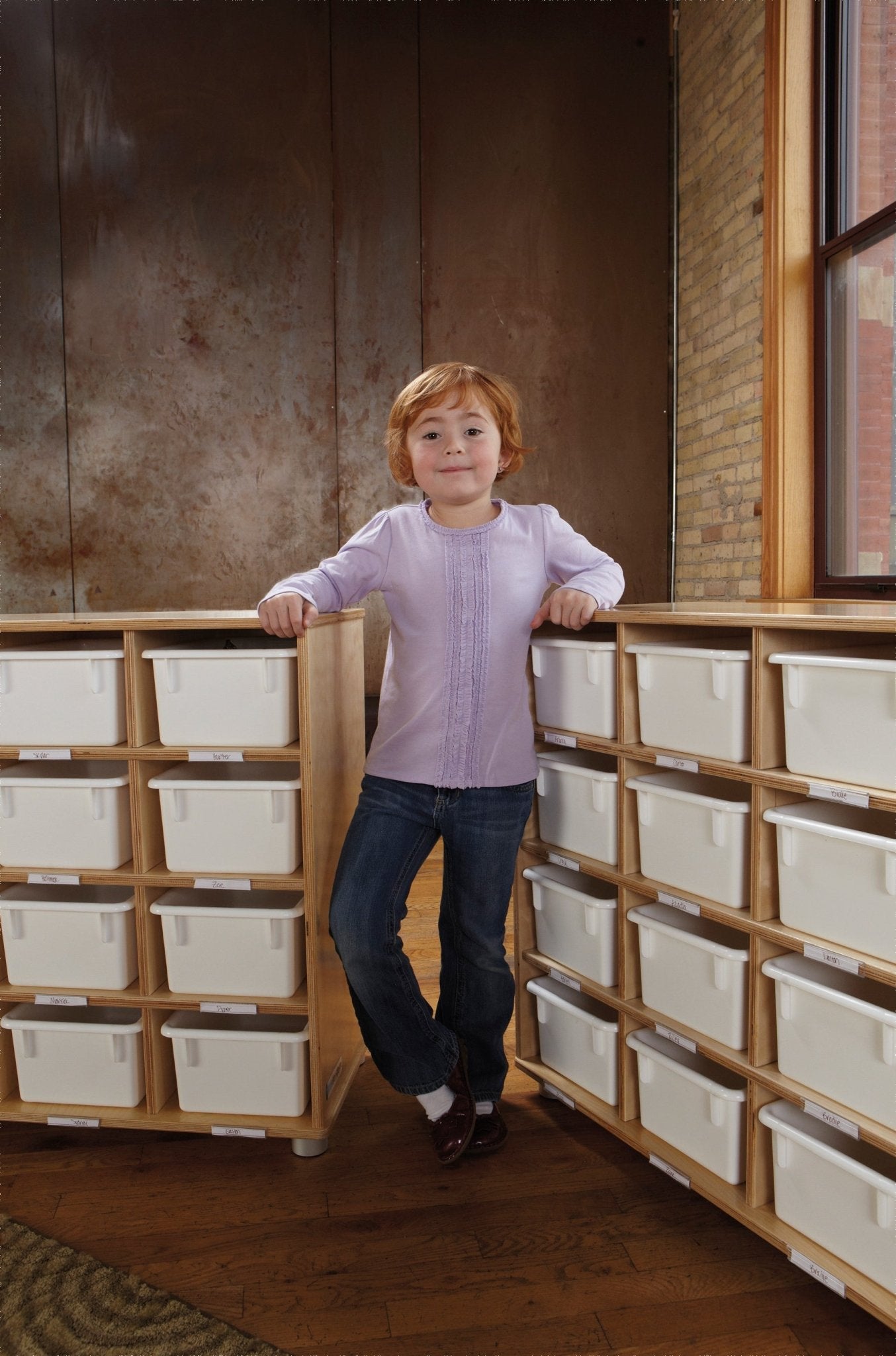 TrueModern Twenty - Cubbie Shelf - with White Cubbie - Trays - SchoolOutlet