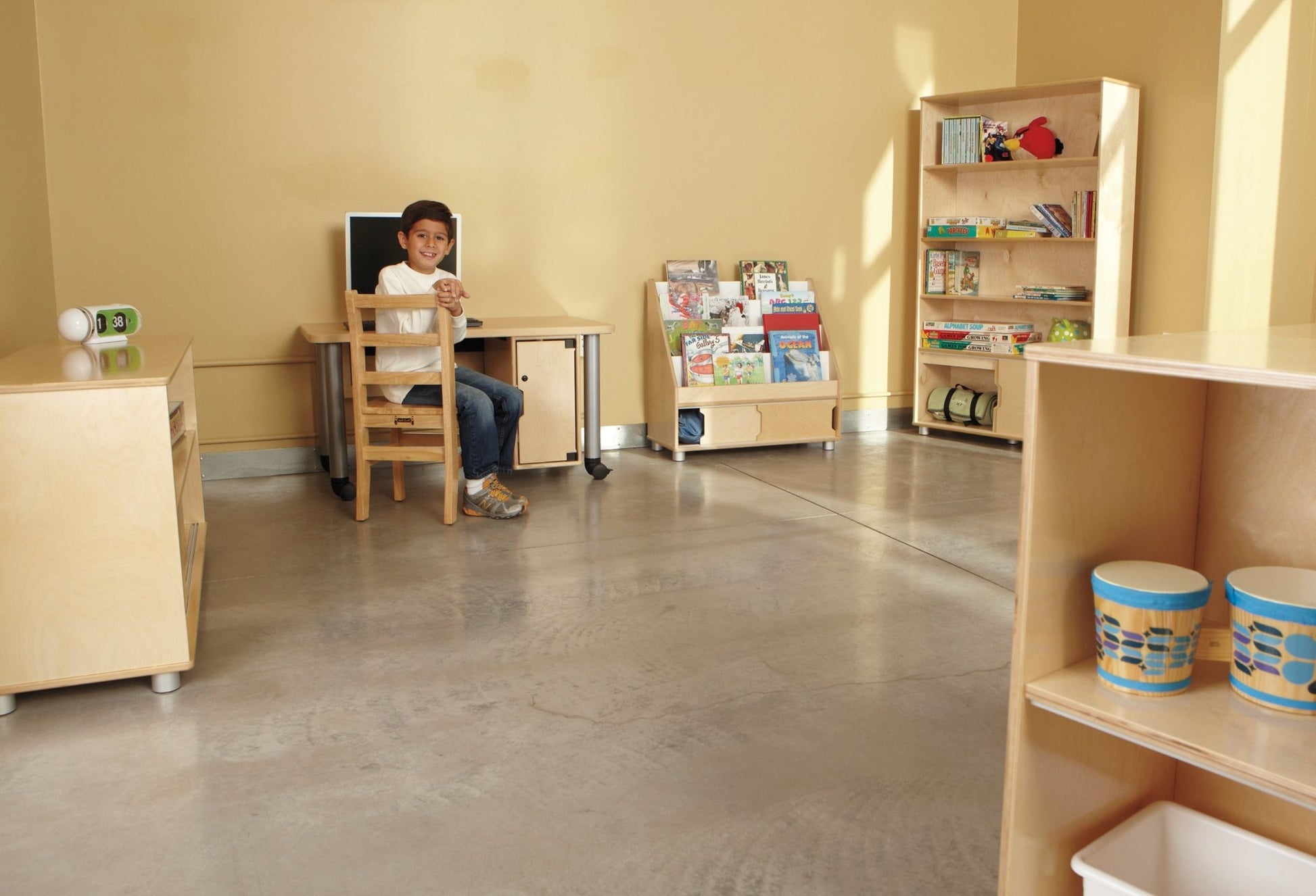 TrueModern Book Rack - SchoolOutlet