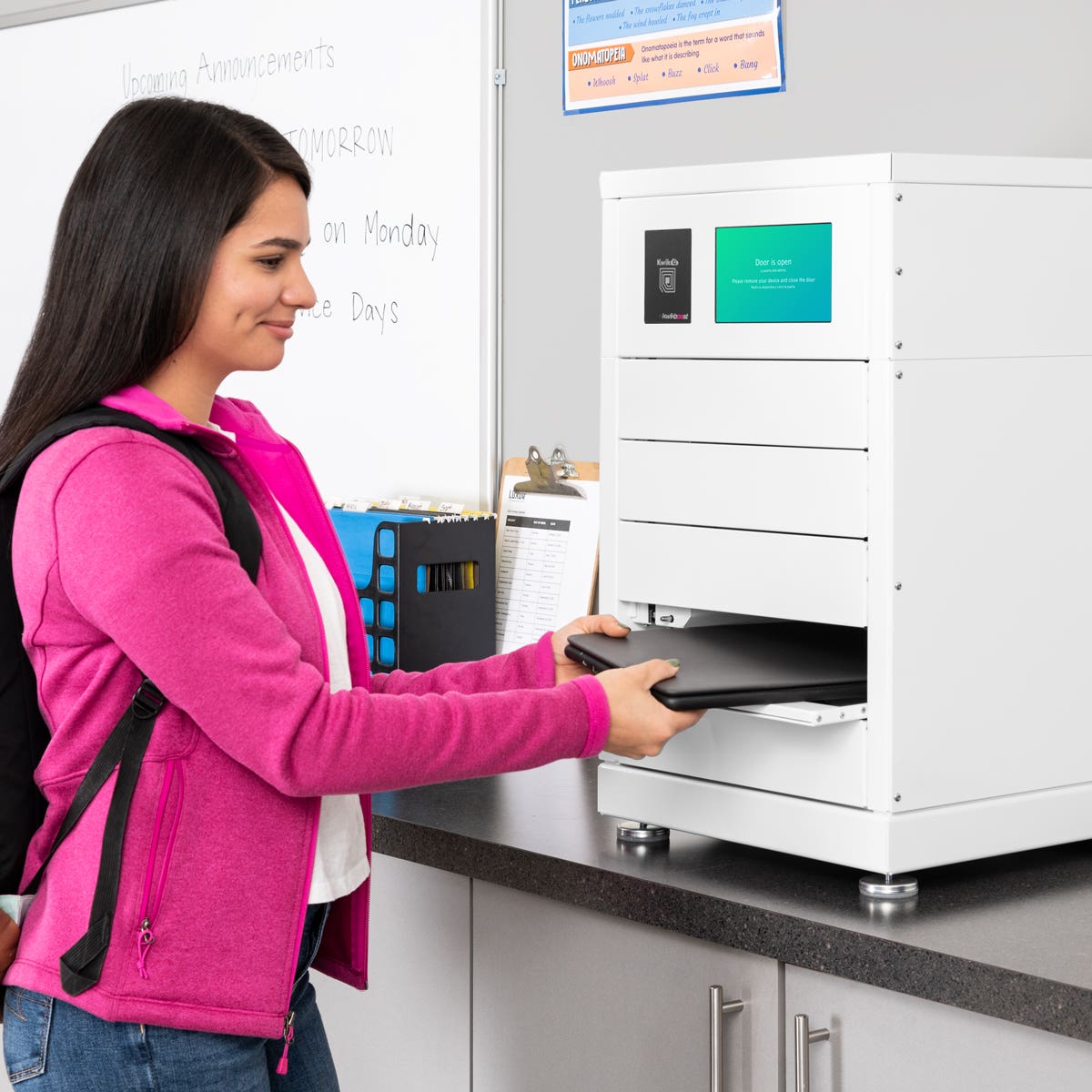 Luxor Kwik IQ - Five Bay Large Device Charging Locker Bundle (LUX - KBSL - LD5 - B) - SchoolOutlet