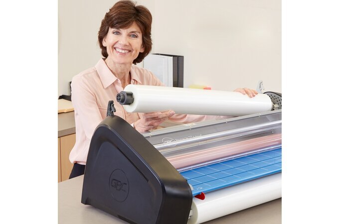 GBC HeatSeal Pinnacle 27 EZ Load Thermal Roll Laminator, 27" Width, 8-10 Min Warm-Up (1701720EZA) - SchoolOutlet