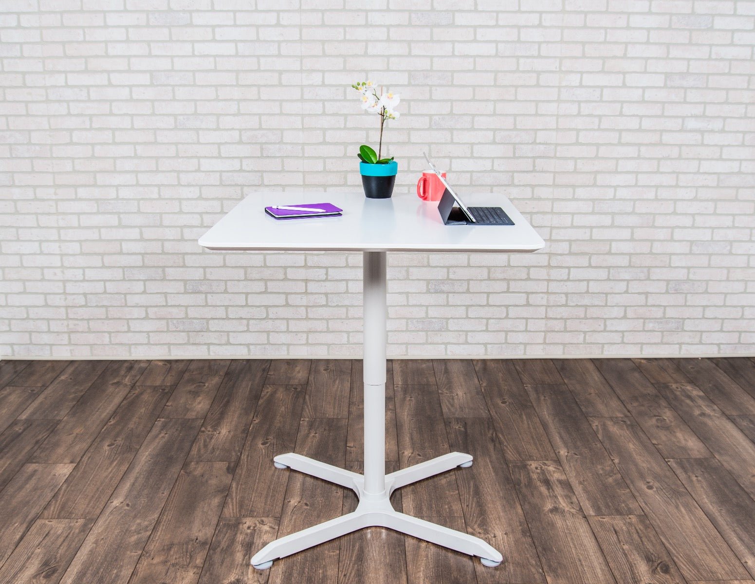 Luxor LX-PNADJ-32SQ - 32" Pneumatic Height Adjustable Square Caffee Table (LUX-LX-PNADJ-32SQ) - SchoolOutlet