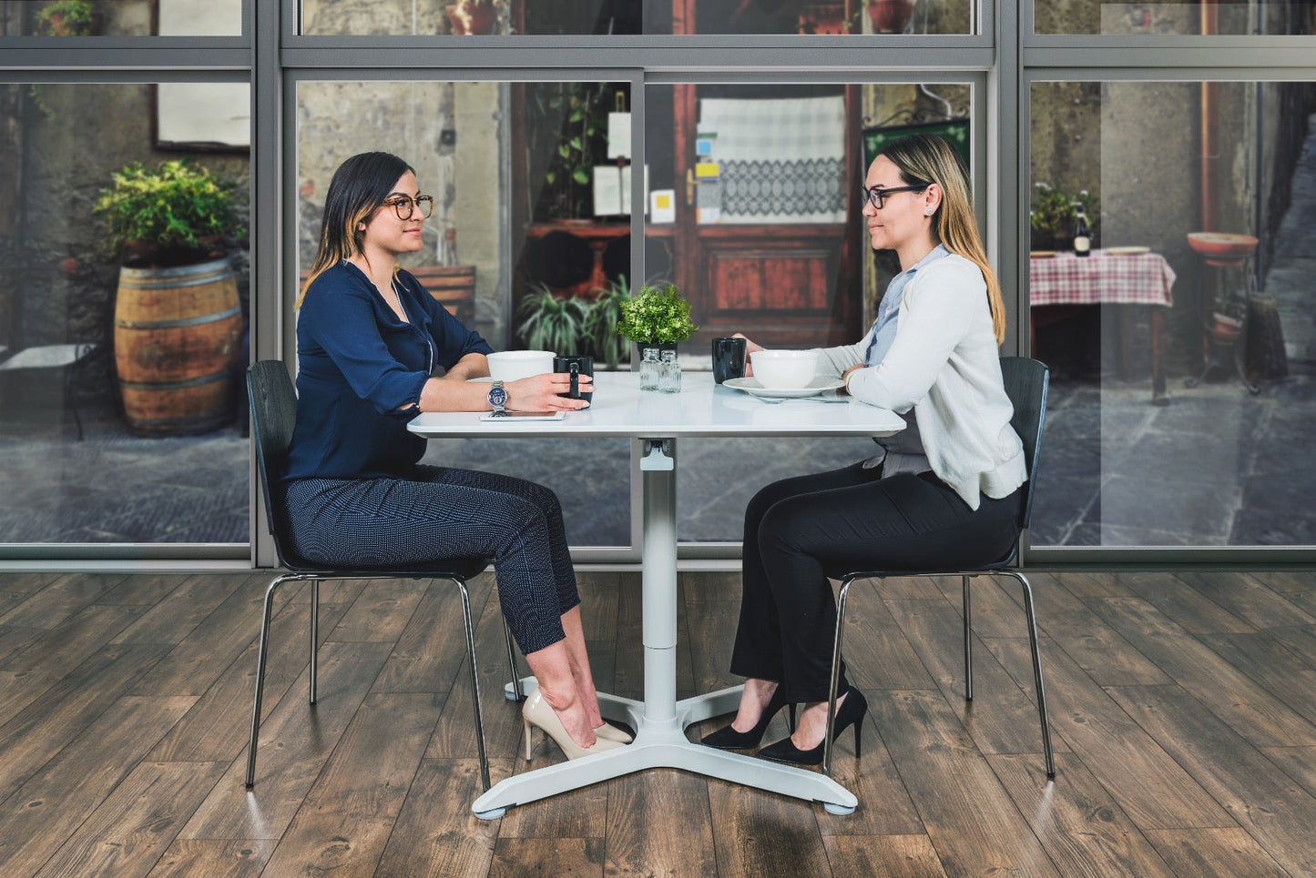 Luxor LX-PNADJ-32SQ - 32" Pneumatic Height Adjustable Square Caffee Table (LUX-LX-PNADJ-32SQ) - SchoolOutlet
